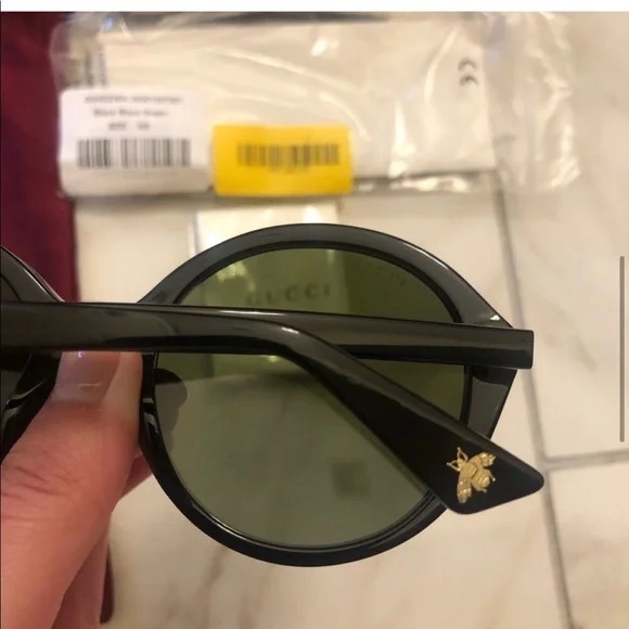 NEW GUCCI SUNGLASSES - Picture 10 of 11